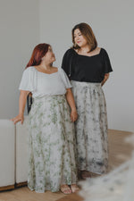 Load image into Gallery viewer, Willow Ruffle Midi Skirt
