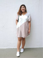 Load image into Gallery viewer, In Bloom Printed Shift Dress (Dusty Pink)
