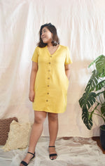 Load image into Gallery viewer, Plus Size Shift Dress
