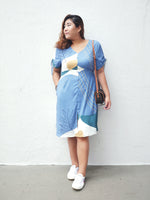 Load image into Gallery viewer, Plus Size Empire Cut Midi Dress in Blue
